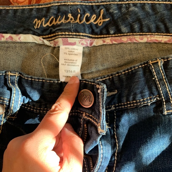 Maurice’s jeans - Picture 2 of 3